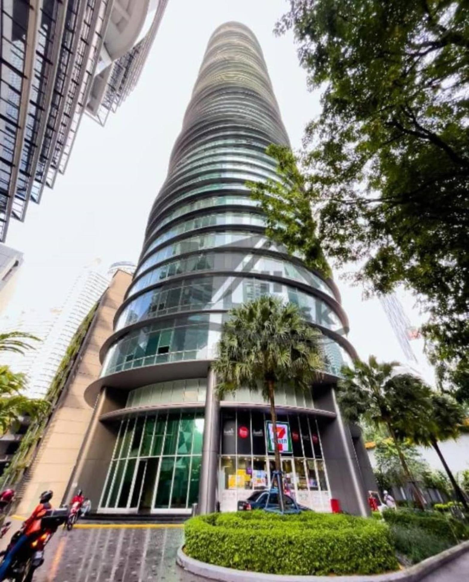 Vortex Serviced Apartment Klcc By Elite Suites 쿠알라룸푸르 외부 사진