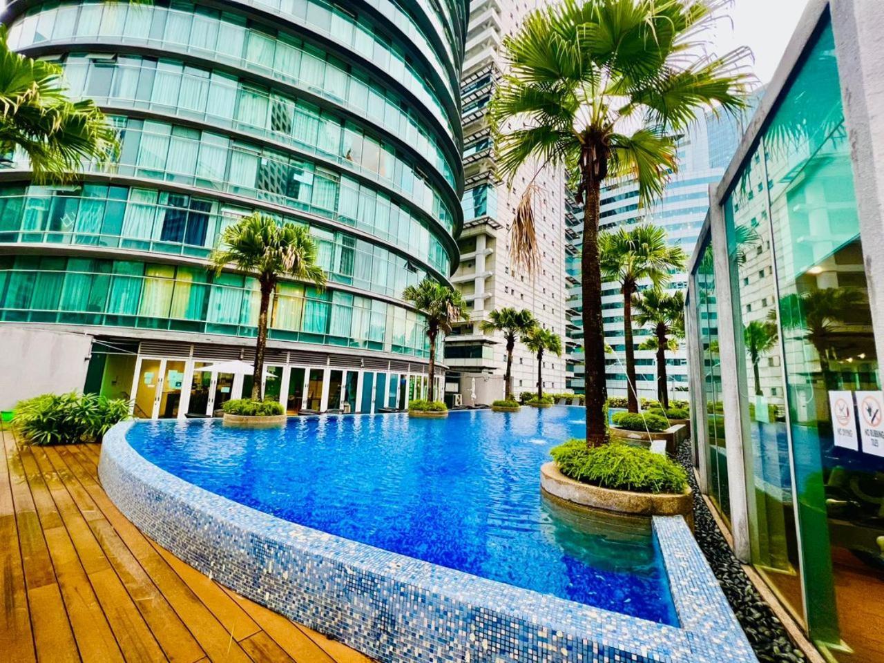 Vortex Serviced Apartment Klcc By Elite Suites 쿠알라룸푸르 외부 사진
