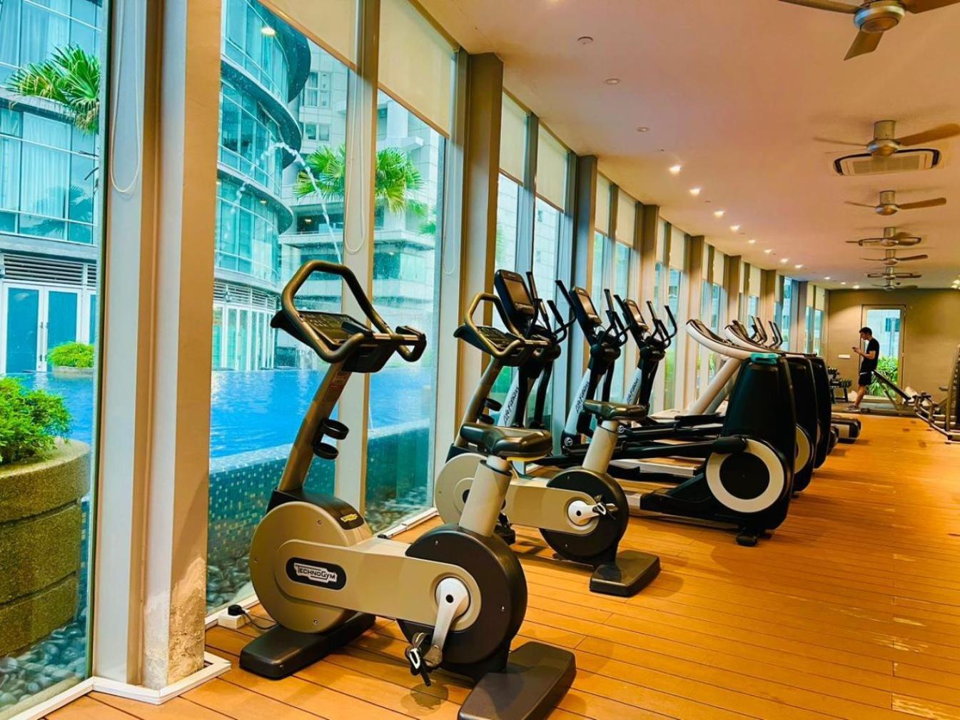 Vortex Serviced Apartment Klcc By Elite Suites 쿠알라룸푸르 외부 사진